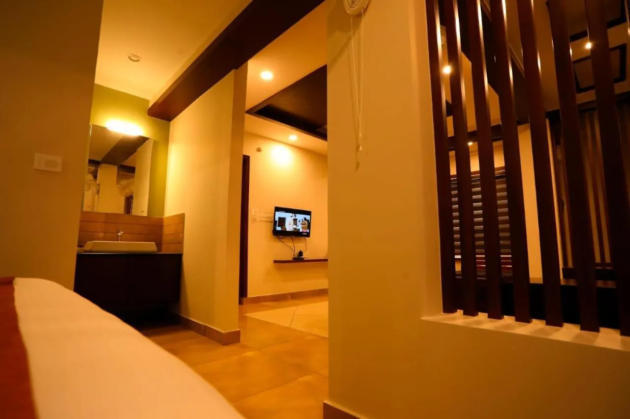Zubis Inn Hotel Kalpetta