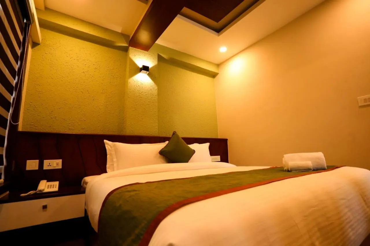 Zubis Inn Hotel Kalpetta